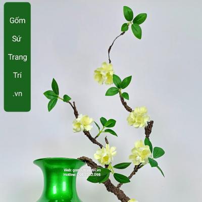 bình men xanh hoạ tiết chim trĩ phù dung